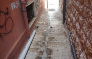 Esplosione bomba carta – sicurezza fuori controllo a Corato