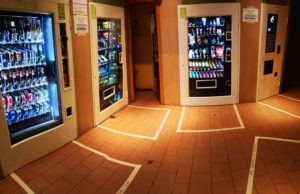 I titolari della NIGHT&DAY in merito alla chiusura dei distributori automatici – Doniamo le merci deperibili alla Caritas