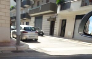 ANDRIA – Truffa dello specchietto: torna la vecchia tecnica del raggiro in città
