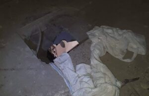 Furto sventato in pieno centro. I ladri bucano il solaio