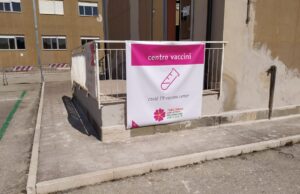 Meno “scatti” e “proclami”, ma più chiarezza per il centro vaccinale coratino.