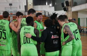 Corato fa festa sulla sirena! A Bari è 62-63