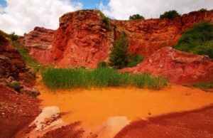 Bonifica, tutela e promozione del territorio: al via il cantiere dei lavori per riqualificare le Miniere di Bauxite