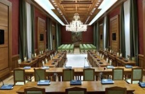 “Comportamento illegittimo e antidemocratico”: il centrodestra invita l’Amministrazione a riflettere