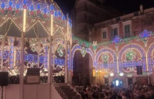 “A tubo” in piazza Cesare Battisti: rinviato l’appuntamento
