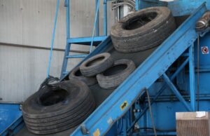 Corgom: “Trasformiamo un rifiuto in risorsa ma la burocrazia coratina ci rallenta. Ferme nuove assunzioni”