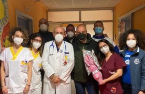 Il grande cuore delle associazioni sportive coratine: uova di Pasqua per i bambini ricoverati all’Umberto I (Foto)