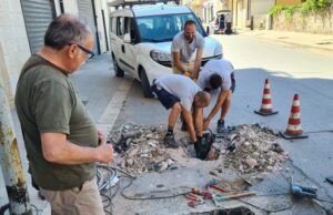 Uno spiraglio di luce su via Andria: da questa mattina operai in azione
