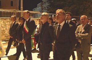 Corrado e la processione che non cammina