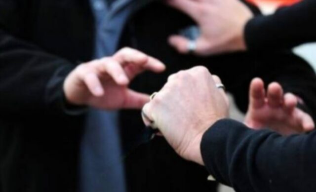 aggressione professore