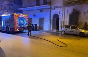 (Foto) Ennesimo incendio d’auto a Corato