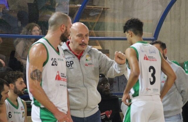 Adriatica Industriale Basket Vs Sant'Antimo