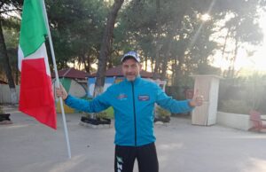 L’ultramaratona mondiale di Pino Mangione si infrange contro il muro di un lutto familiare