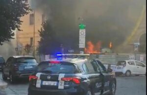 Incendio nel cantiere del vecchio liceo Oriani