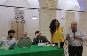 Censura per critica e dissenso: per loro ogni mezzo è lecito