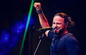 Alberto Bertoli canta con Pierangelo al Teatro Comunale di Corato