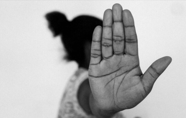 violenza sfruttamento