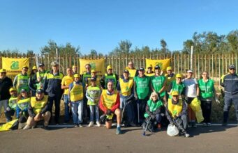 Gruppo di volontari che hanno aderito all’iniziativa Puliamo il Mondo 2024
