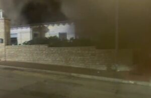 Incendio in una villa in via Torre Palomba