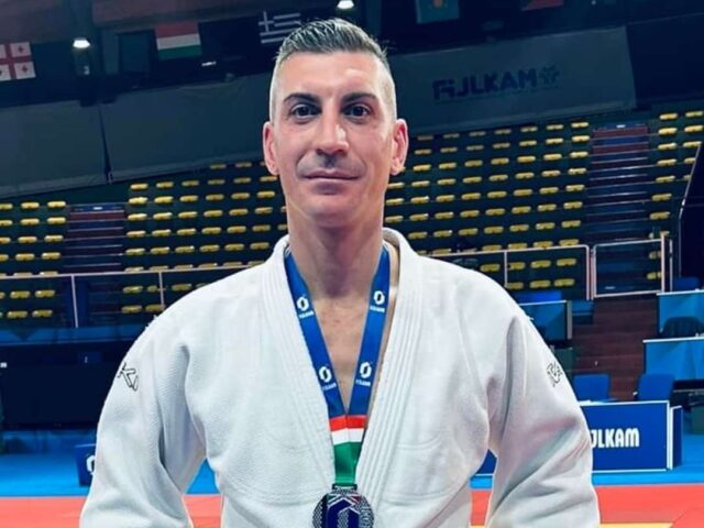 Armando Bucci argento