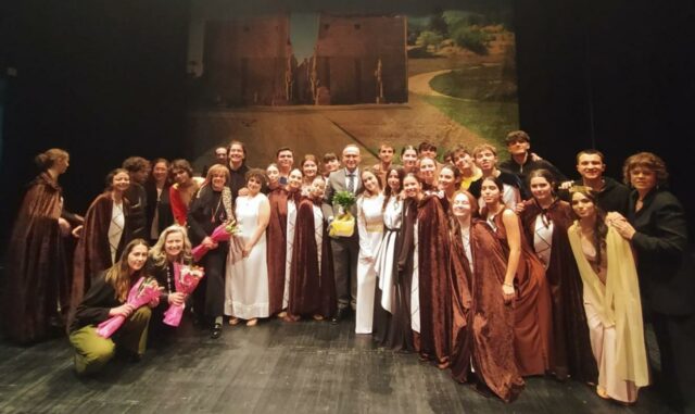 Antigone gruppo