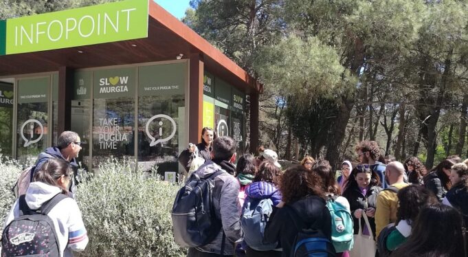 Castel del Monte, riapre l’Infopoint: sarà anche punto informativo del Parco dell’Alta Murgia e Geoparco UNESCO