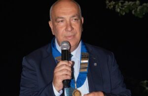 Passaggio del Martelletto al Rotary Club Corato: Tarricone nuovo Presidente