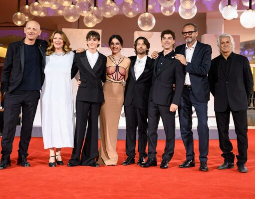 Cast e regista di “La valle dei sorrisi” alla Mostra del Cinema di Venezia