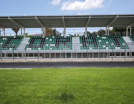 Stadio comunale, De Benedittis: «Nessuno senza titolo deve operare nelle strutture pubbliche» Stadio Comunale di Corato dopo i lavori di riqualificazione, pronto per la riapertura ufficiale