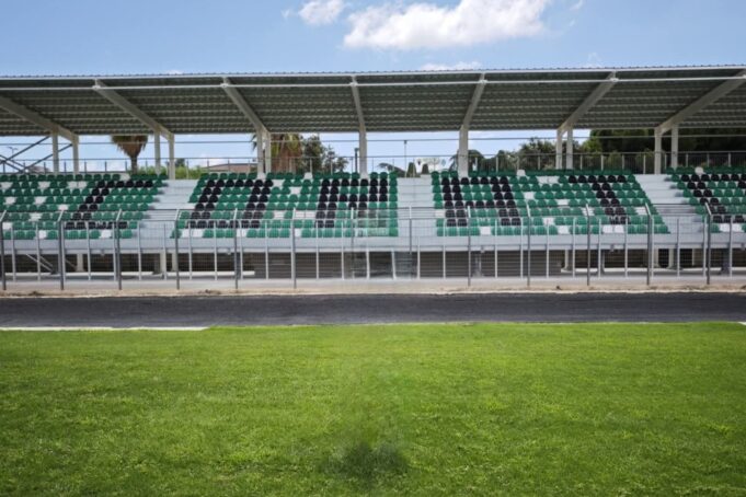 Stadio comunale, De Benedittis: «Nessuno senza titolo deve operare nelle strutture pubbliche» Stadio Comunale di Corato dopo i lavori di riqualificazione, pronto per la riapertura ufficiale