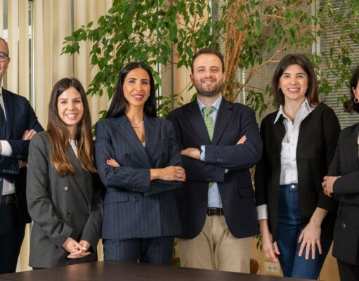 Il team Maiora celebra il riconoscimento per la parità di genere UNI/PdR 125:2022