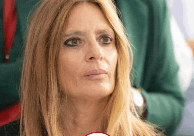 Angela Bruna PIARULLI Ex senatrice Piarulli (M5S) in campo alle Regionali in Puglia