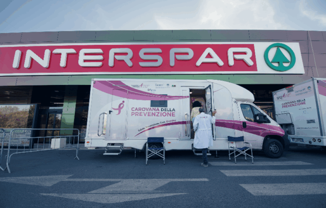 Carovana della prevenzione Despar e Komen insieme per la lotta contro il timore al seno