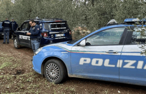 L’auto rubata utilizzata per la spaccata al bar della stazione di servizio in via Andria a Corato