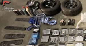 CARABINIERI BARLETTA-ANDRIA-TRANI OPERAZIONE “CAR JACKALS” «FURTI AGGRAVATI E RICETTAZIONE, QUATTRO ARRESTI» Base logistica a Corato