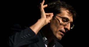 “Racconti Natalizi” a Corato: omaggio a Grazia Deledda Francesco Martinelli il Teatro delle Molliche