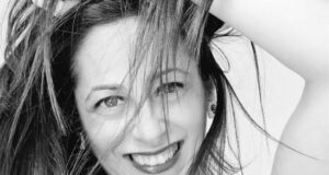 “Molto disagio per nulla”: Daniela Baldassarra al Teatro Comunale di Corato per un evento del Rotary Club