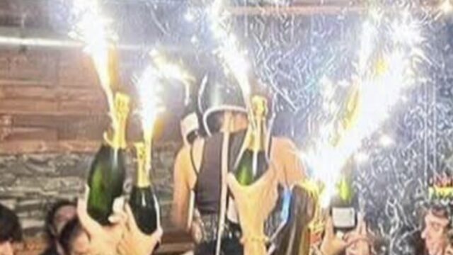 Fiamme libere e articoli pirotecnici Divieto di fiamme libere e articoli pirotecnici