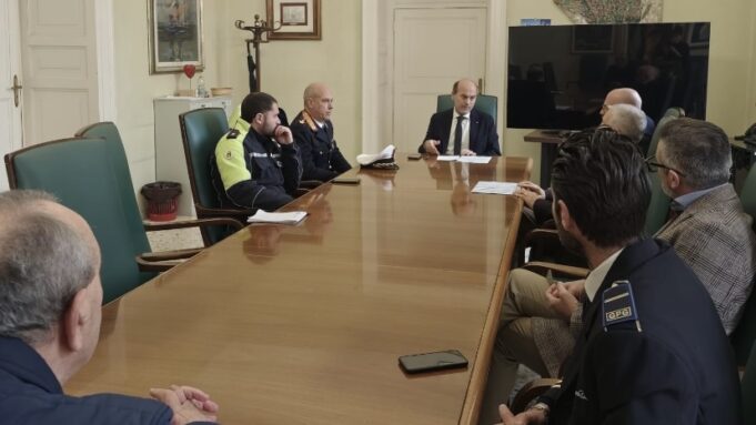 Incontro in comune per Allarme furti nelle ville a Corato