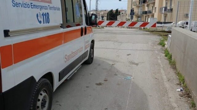 Passaggio a livello via Bagnatoio Corato