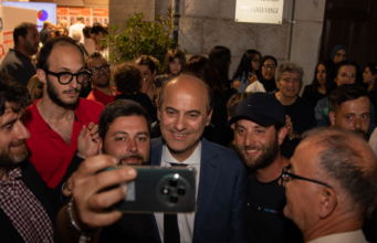 Comizio di ringraziamento del sindaco De Benedittis: appuntamento in piazza Cesare Battisti
