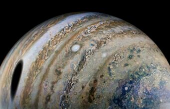 “Il Sistema Solare fa cose strane”: a Corato una serata di divulgazione scientifica con Pasquale Abbattista, astrofilo e divulgatore scientifico