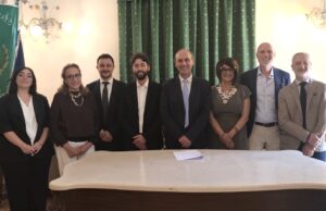 De Benedittis presenta la nuova Giunta comunale De Benedittis presenta la nuova Giunta comunale
