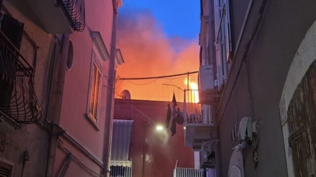 Incendio Corato abitazione via Sant’Elia
