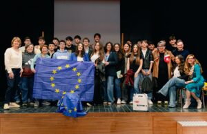 Festa dell’Europa 2026: a Corato tre iniziative dedicate a giovani, diritti umani e sostenibilità Festa dell’Europa 2026: a Corato tre iniziative dedicate a giovani, diritti umani e sostenibilità
