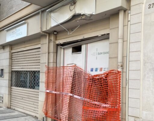 Esplosione al bancomat BDM di viale Vittorio Veneto Corato