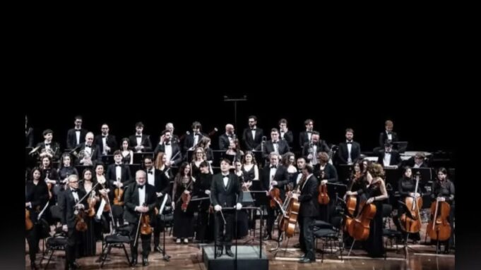 A Corato “Note da Oscar”: le grandi colonne sonore al Chiostro di Palazzo di Città con l’Orchestra Sinfonica Federiciana