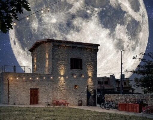 “Sotto la stessa Luna”: a Torre Palomba una serata tra astronomia, solidarietà e convivialità