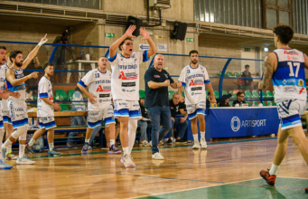 Basket, la Virtus Corato parte forte: Vieste battuta 70-60