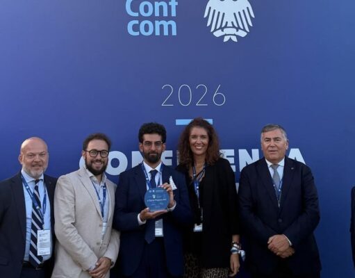 Premio nazionale “Alessandro Ambrosi” 2026: orgoglio coratino alla Conferenza di Sistema Confcommercio Digital Peppers di Corato vince il Premio Alessandro Ambrosi 2026 di Confcommercio con il progetto “Spicy – Dal digitale alla città”